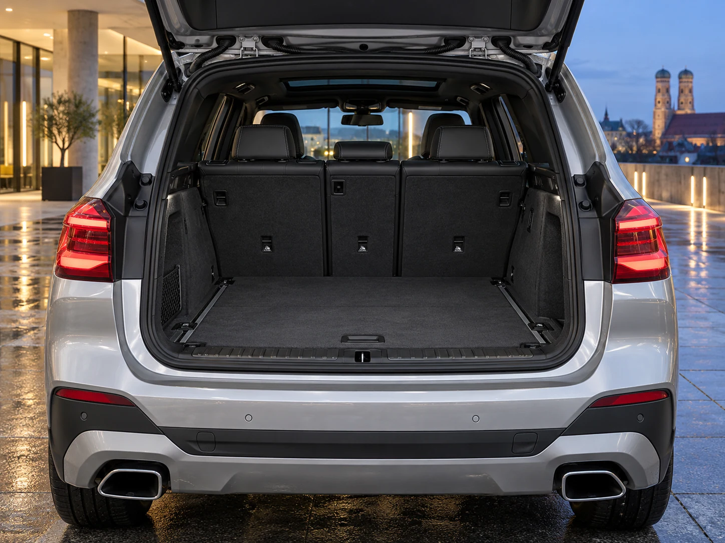 BMW X3 — vehicle details / 4